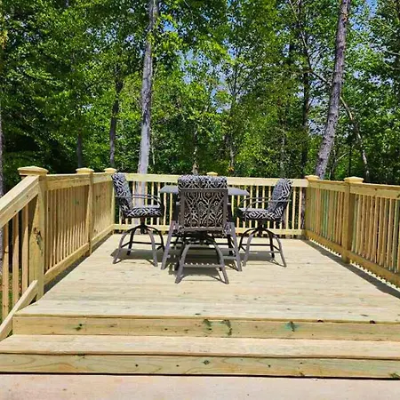 Old Woodland Station Villa